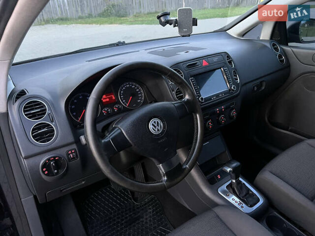 Синий Фольксваген Гольф Плюс, объемом двигателя 1.6 л и пробегом 195 тыс. км за 6200 $, фото 17 на Automoto.ua