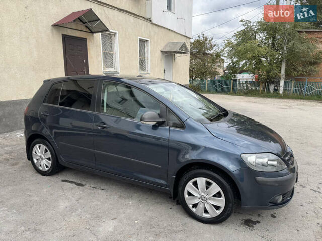 Синій Фольксваген Golf Plus, об'ємом двигуна 1.6 л та пробігом 191 тис. км за 5999 $, фото 6 на Automoto.ua