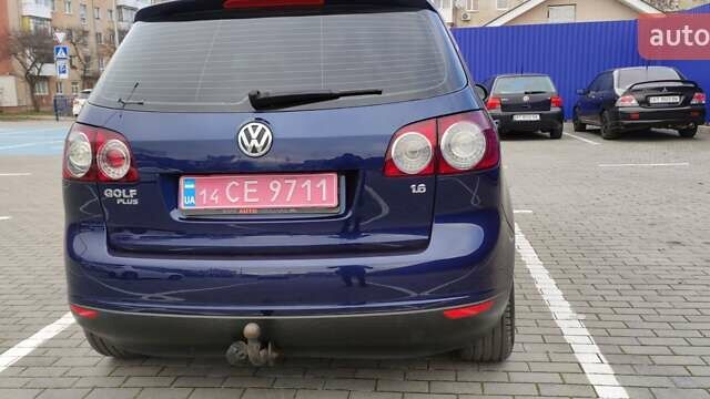 Синий Фольксваген Гольф Плюс, объемом двигателя 1.6 л и пробегом 226 тыс. км за 5700 $, фото 14 на Automoto.ua