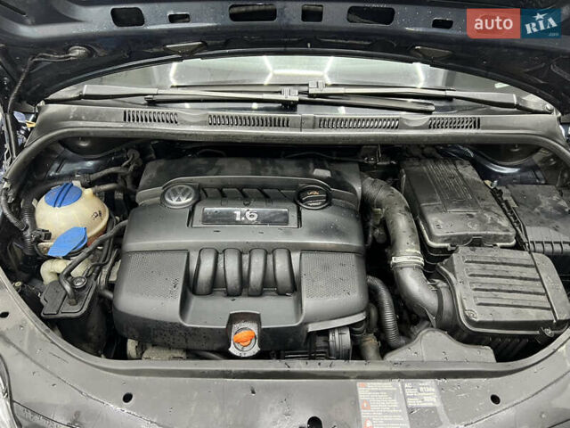 Синій Фольксваген Golf Plus, об'ємом двигуна 0 л та пробігом 220 тис. км за 5700 $, фото 24 на Automoto.ua