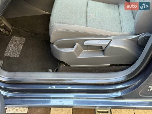 Синий Фольксваген Гольф Плюс, объемом двигателя 1.6 л и пробегом 217 тыс. км за 5999 $, фото 23 на Automoto.ua