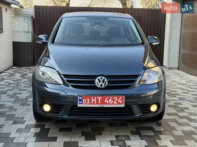 Синий Фольксваген Гольф Плюс, объемом двигателя 1.6 л и пробегом 217 тыс. км за 6200 $, фото 11 на Automoto.ua
