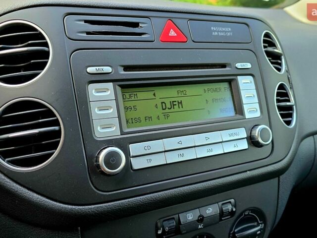 Синий Фольксваген Гольф Плюс, объемом двигателя 1.6 л и пробегом 215 тыс. км за 8299 $, фото 46 на Automoto.ua