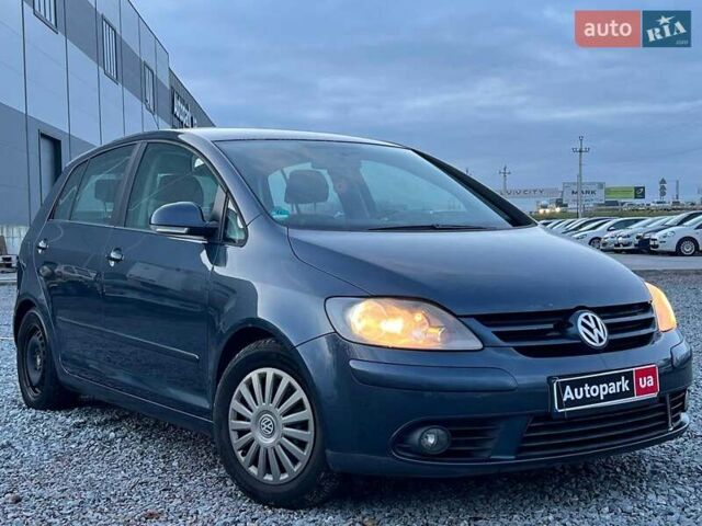 Синий Фольксваген Гольф Плюс, объемом двигателя 1.4 л и пробегом 170 тыс. км за 5290 $, фото 2 на Automoto.ua