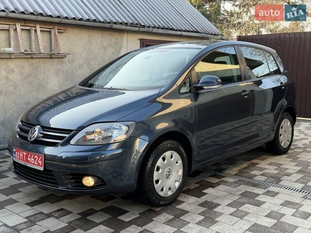 Синий Фольксваген Гольф Плюс, объемом двигателя 1.6 л и пробегом 217 тыс. км за 6200 $, фото 19 на Automoto.ua