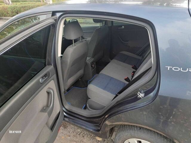 Фольксваген Гольф Плюс 2007 в Днепре (Днепропетровске) на Automoto.ua Синий Фольксваген Гольф Плюс, объемом двигателя 1.4 л и пробегом 3 тыс. км за 4800 $, фото 5 на Automoto.ua