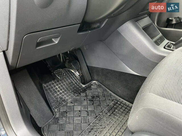 Синий Фольксваген Гольф Плюс, объемом двигателя 1.6 л и пробегом 167 тыс. км за 6300 $, фото 28 на Automoto.ua