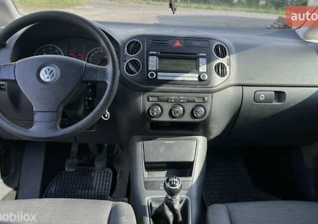 Синій Фольксваген Golf Plus, об'ємом двигуна 1.6 л та пробігом 220 тис. км за 4700 $, фото 6 на Automoto.ua