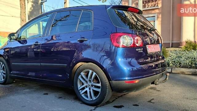 Синий Фольксваген Гольф Плюс, объемом двигателя 1.6 л и пробегом 226 тыс. км за 5700 $, фото 18 на Automoto.ua