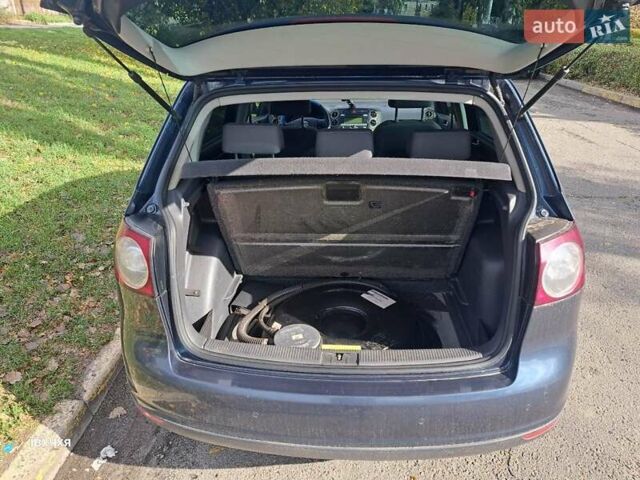 Фольксваген Гольф Плюс 2007 в Днепре (Днепропетровске) на Automoto.ua Синий Фольксваген Гольф Плюс, объемом двигателя 1.4 л и пробегом 300 тыс. км за 5000 $, фото 13 на Automoto.ua