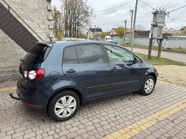 Синий Фольксваген Гольф Плюс, объемом двигателя 1.6 л и пробегом 191 тыс. км за 5999 $, фото 3 на Automoto.ua