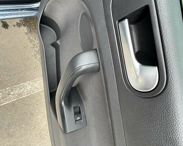 Синій Фольксваген Golf Plus, об'ємом двигуна 1.4 л та пробігом 184 тис. км за 6900 $, фото 14 на Automoto.ua