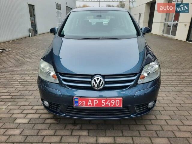 Синій Фольксваген Golf Plus, об'ємом двигуна 1.4 л та пробігом 201 тис. км за 5999 $, фото 4 на Automoto.ua