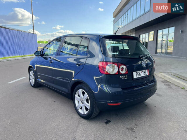 Синий Фольксваген Гольф Плюс, объемом двигателя 1.6 л и пробегом 167 тыс. км за 6300 $, фото 13 на Automoto.ua