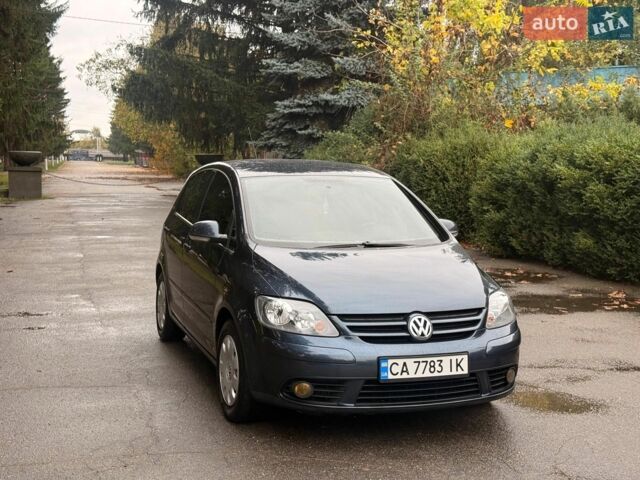 Синій Фольксваген Golf Plus, об'ємом двигуна 1.4 л та пробігом 180 тис. км за 6400 $, фото 9 на Automoto.ua