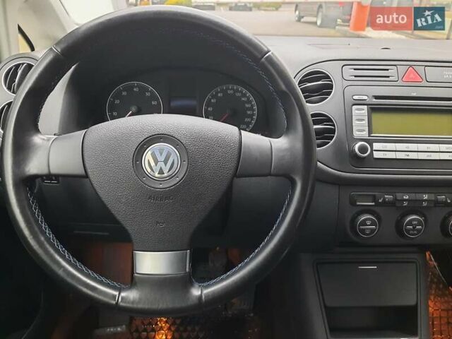 Синій Фольксваген Golf Plus, об'ємом двигуна 1.4 л та пробігом 201 тис. км за 5999 $, фото 11 на Automoto.ua