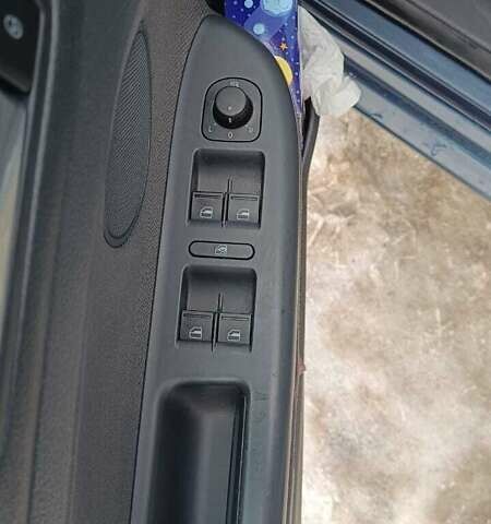 Синий Фольксваген Гольф Плюс, объемом двигателя 1.9 л и пробегом 231 тыс. км за 6900 $, фото 14 на Automoto.ua