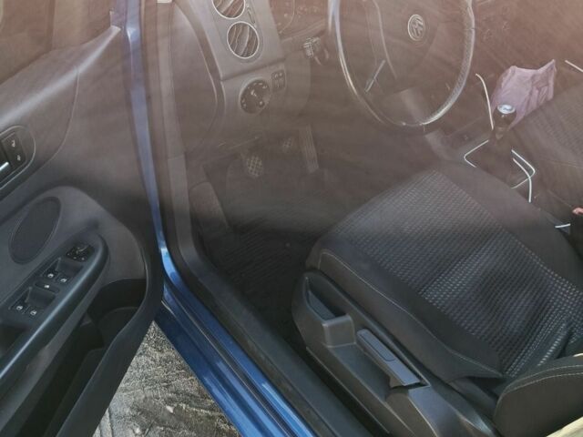 Синій Фольксваген Golf Plus, об'ємом двигуна 1.4 л та пробігом 260 тис. км за 5618 $, фото 1 на Automoto.ua