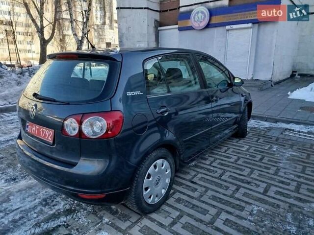 Синий Фольксваген Гольф Плюс, объемом двигателя 1.6 л и пробегом 225 тыс. км за 5999 $, фото 7 на Automoto.ua