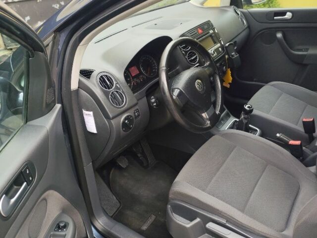 Синий Фольксваген Гольф Плюс, объемом двигателя 1.4 л и пробегом 256 тыс. км за 4950 $, фото 7 на Automoto.ua