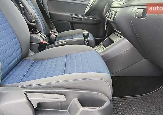 Синій Фольксваген Golf Plus, об'ємом двигуна 1.6 л та пробігом 141 тис. км за 6700 $, фото 74 на Automoto.ua