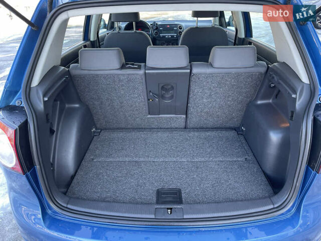 Синий Фольксваген Гольф Плюс, объемом двигателя 1.6 л и пробегом 210 тыс. км за 6300 $, фото 21 на Automoto.ua