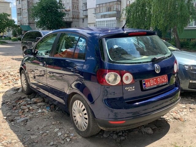 Синій Фольксваген Golf Plus, об'ємом двигуна 1.6 л та пробігом 203 тис. км за 5699 $, фото 4 на Automoto.ua