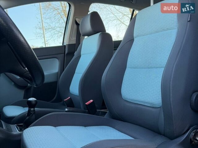 Синій Фольксваген Golf Plus, об'ємом двигуна 1.6 л та пробігом 209 тис. км за 6850 $, фото 35 на Automoto.ua