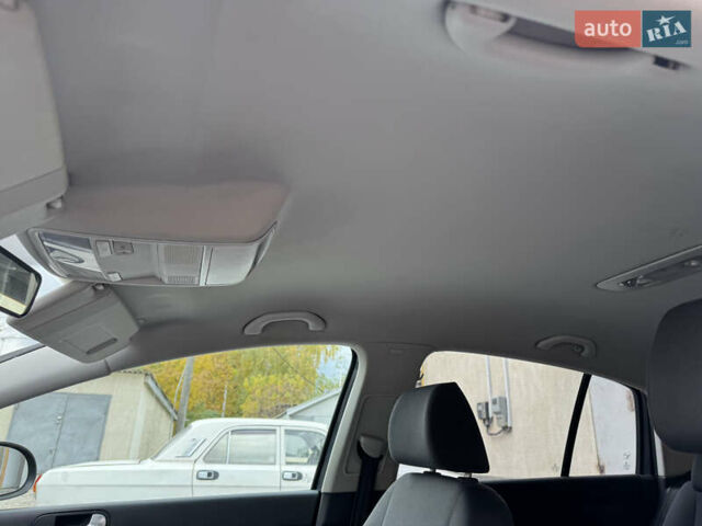 Синій Фольксваген Golf Plus, об'ємом двигуна 1.6 л та пробігом 191 тис. км за 5999 $, фото 16 на Automoto.ua