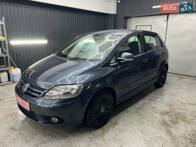 Синій Фольксваген Golf Plus, об'ємом двигуна 0 л та пробігом 220 тис. км за 5700 $, фото 6 на Automoto.ua