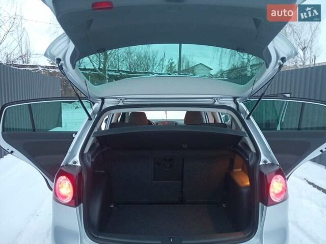 Синій Фольксваген Golf Plus, об'ємом двигуна 1.4 л та пробігом 253 тис. км за 5899 $, фото 10 на Automoto.ua