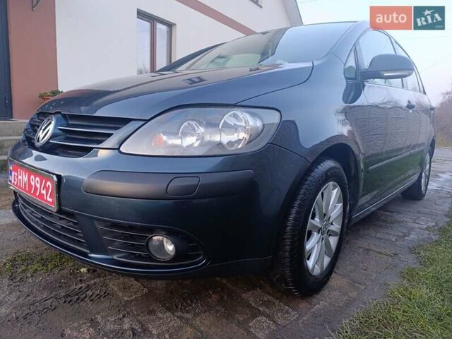 Синий Фольксваген Гольф Плюс, объемом двигателя 1.6 л и пробегом 162 тыс. км за 6500 $, фото 14 на Automoto.ua