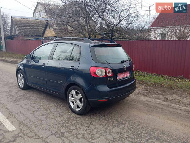 Синий Фольксваген Гольф Плюс, объемом двигателя 1.4 л и пробегом 219 тыс. км за 6900 $, фото 2 на Automoto.ua