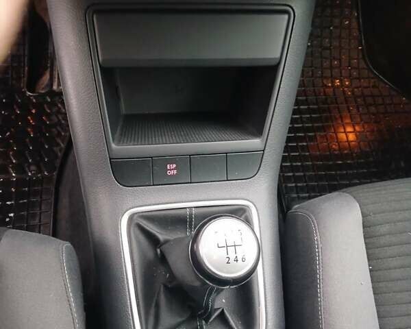 Синий Фольксваген Гольф Плюс, объемом двигателя 1.4 л и пробегом 170 тыс. км за 7800 $, фото 17 на Automoto.ua