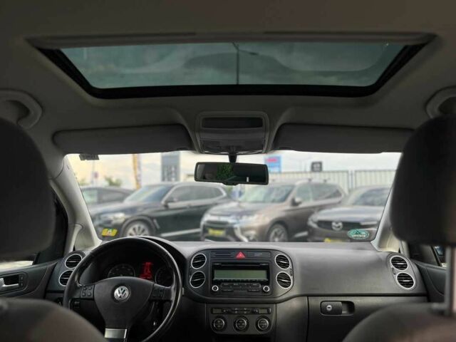 Синий Фольксваген Гольф Плюс, объемом двигателя 1.4 л и пробегом 188 тыс. км за 6500 $, фото 16 на Automoto.ua