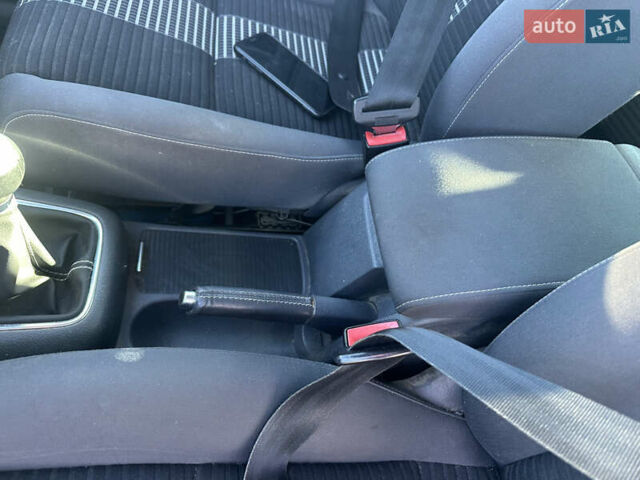 Синий Фольксваген Гольф Плюс, объемом двигателя 1.4 л и пробегом 156 тыс. км за 5550 $, фото 30 на Automoto.ua