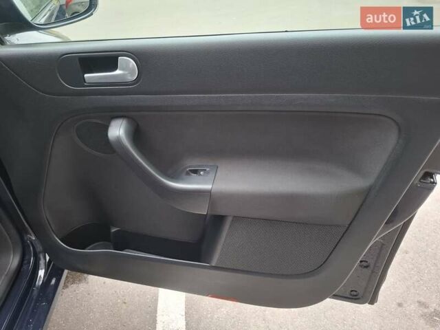 Синій Фольксваген Golf Plus, об'ємом двигуна 0 л та пробігом 183 тис. км за 6750 $, фото 15 на Automoto.ua