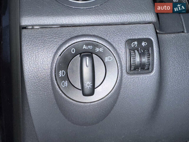 Синий Фольксваген Гольф Плюс, объемом двигателя 1.6 л и пробегом 241 тыс. км за 6700 $, фото 53 на Automoto.ua