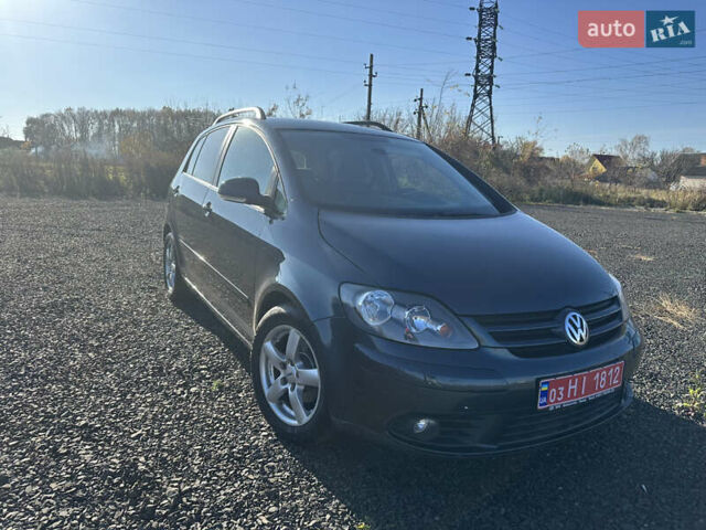 Синий Фольксваген Гольф Плюс, объемом двигателя 1.4 л и пробегом 156 тыс. км за 5550 $, фото 4 на Automoto.ua