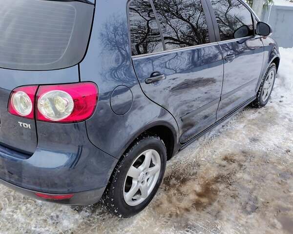 Синий Фольксваген Гольф Плюс, объемом двигателя 1.9 л и пробегом 226 тыс. км за 7600 $, фото 10 на Automoto.ua