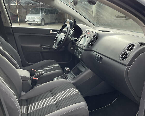 Синий Фольксваген Гольф Плюс, объемом двигателя 1.4 л и пробегом 268 тыс. км за 6999 $, фото 15 на Automoto.ua