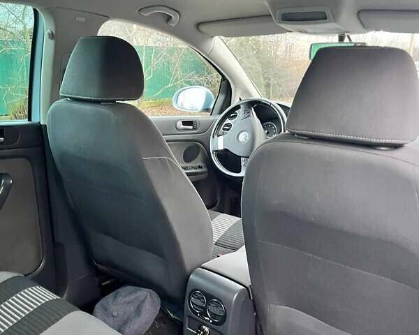 Синий Фольксваген Гольф Плюс, объемом двигателя 1.4 л и пробегом 181 тыс. км за 6600 $, фото 17 на Automoto.ua