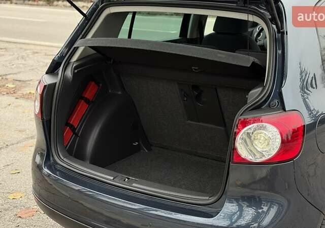 Синій Фольксваген Golf Plus, об'ємом двигуна 1.39 л та пробігом 198 тис. км за 6350 $, фото 16 на Automoto.ua