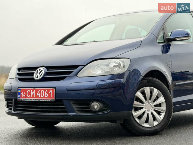 Синій Фольксваген Golf Plus, об'ємом двигуна 1.6 л та пробігом 153 тис. км за 7650 $, фото 84 на Automoto.ua