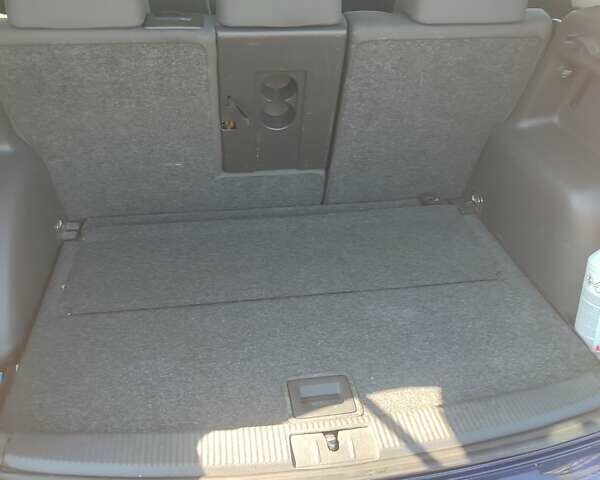 Синий Фольксваген Гольф Плюс, объемом двигателя 1.39 л и пробегом 220 тыс. км за 5900 $, фото 6 на Automoto.ua