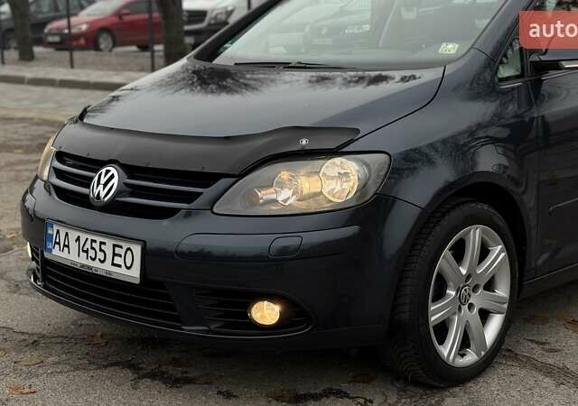 Синій Фольксваген Golf Plus, об'ємом двигуна 1.39 л та пробігом 198 тис. км за 6350 $, фото 11 на Automoto.ua