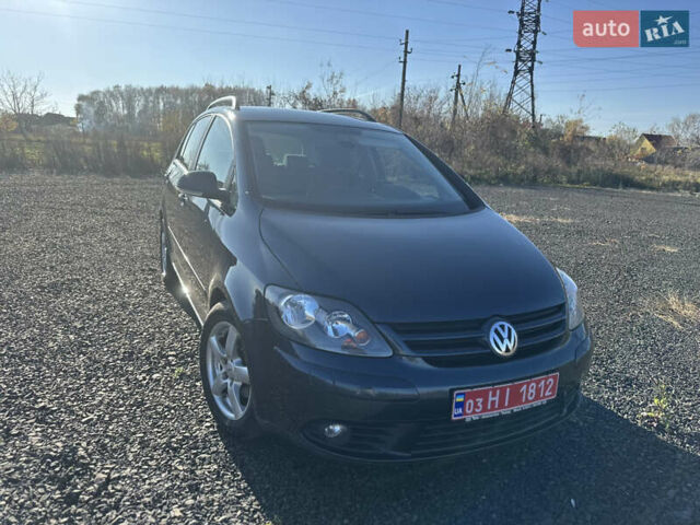 Синий Фольксваген Гольф Плюс, объемом двигателя 1.4 л и пробегом 156 тыс. км за 5550 $, фото 1 на Automoto.ua