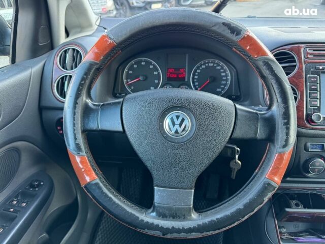 Синій Фольксваген Golf Plus, об'ємом двигуна 1.6 л та пробігом 215 тис. км за 7490 $, фото 24 на Automoto.ua