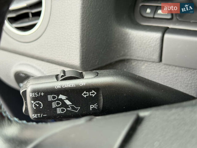 Синій Фольксваген Golf Plus, об'ємом двигуна 1.6 л та пробігом 153 тис. км за 7650 $, фото 52 на Automoto.ua