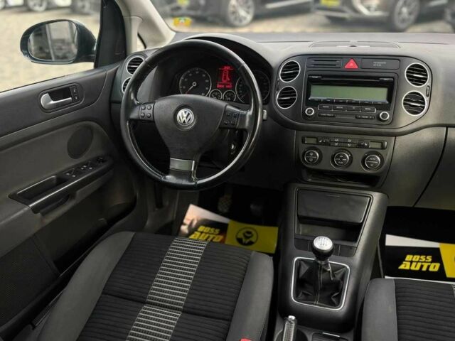 Синий Фольксваген Гольф Плюс, объемом двигателя 1.4 л и пробегом 188 тыс. км за 6500 $, фото 15 на Automoto.ua